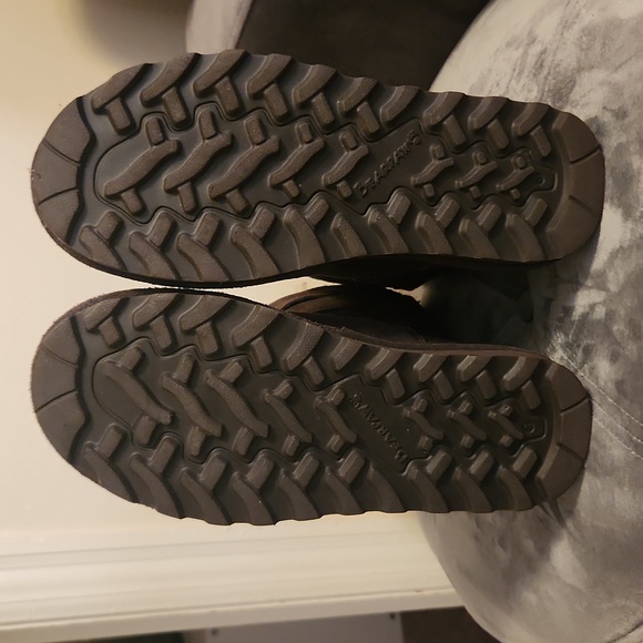 BEARPAW NWOT Winter Boots - Picture 4 of 6
